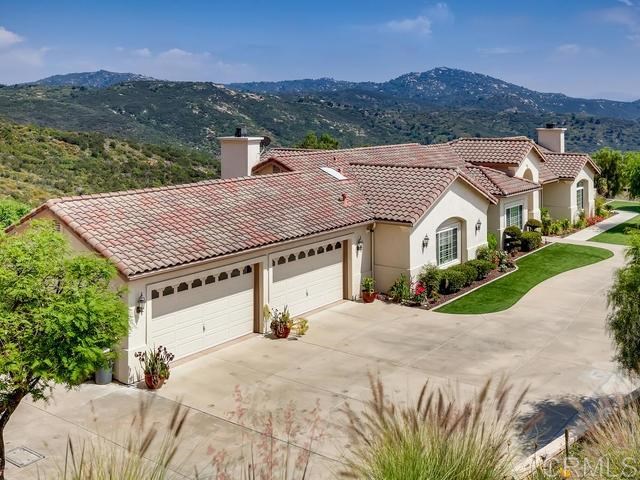 26393 Engelmann Road Valley Center, CA 92082 - Photo 6 of 25