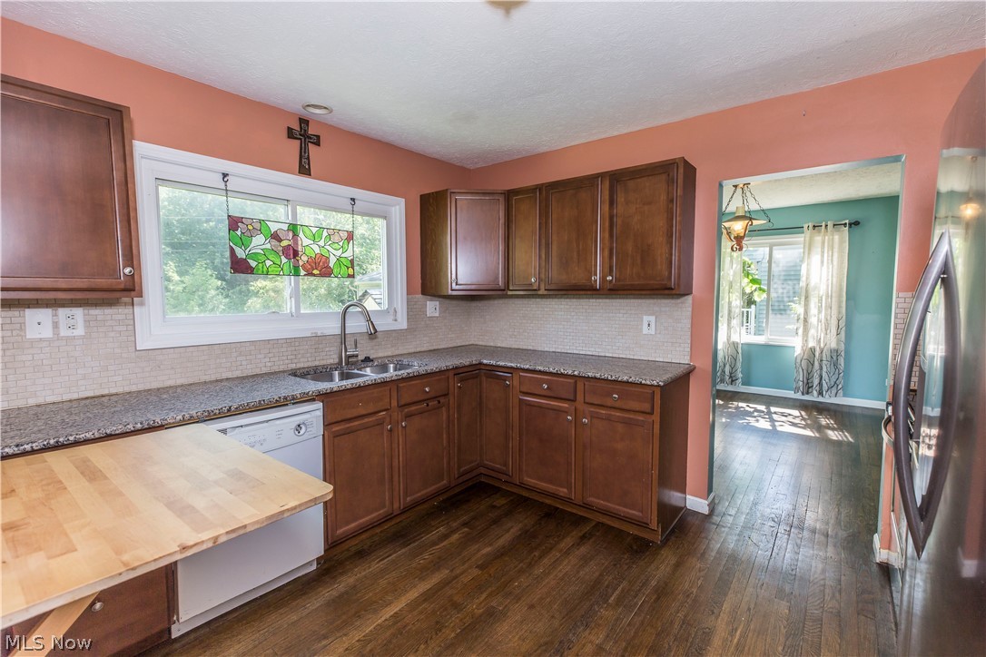 33620 Baldwin Road Solon, OH 44139 - Photo 15 of 35
