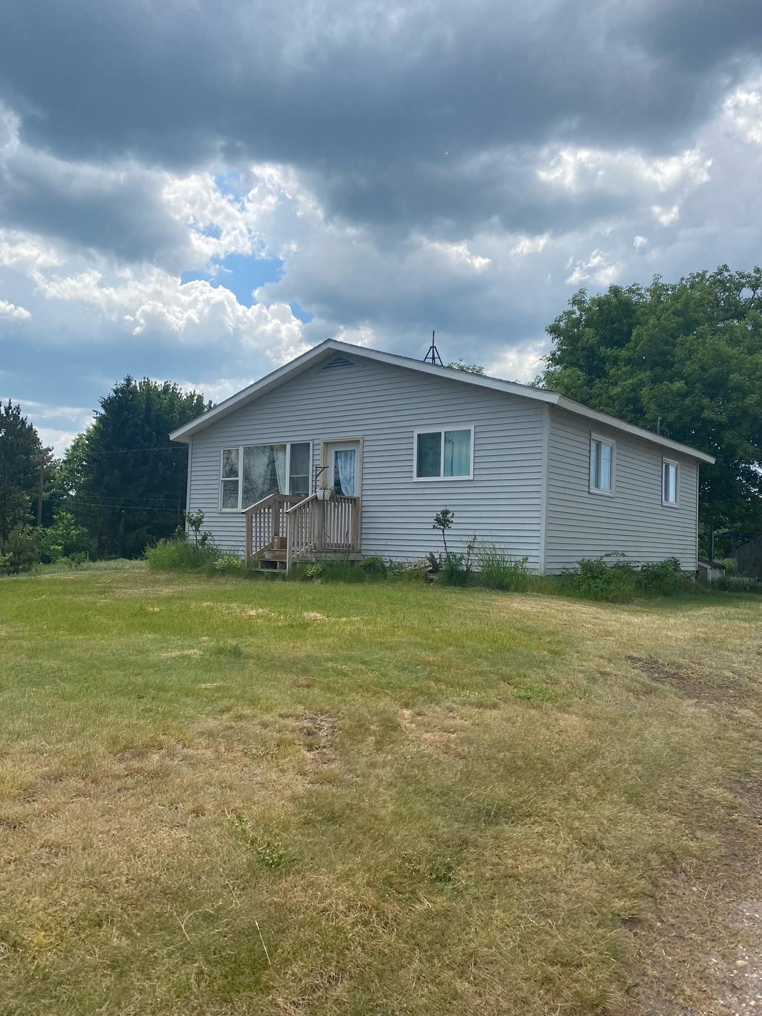 9400 Marilla Road Copemish, MI 49625 - Photo 3 of 8