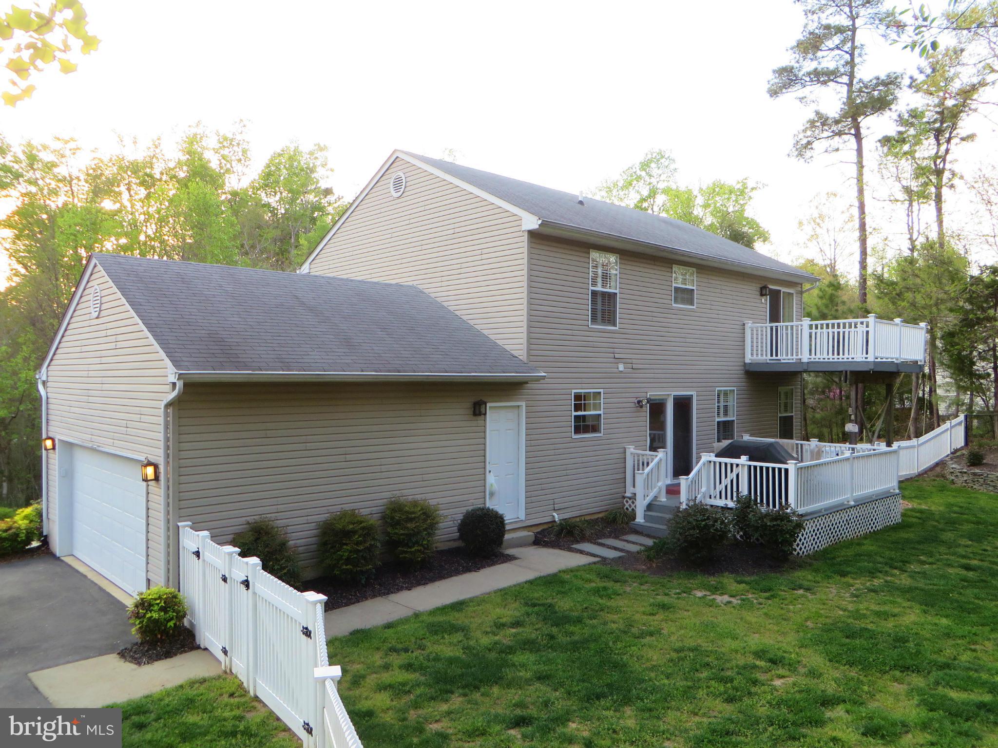275 Hilltop Road Lusby, MD 20657 - Photo 24 of 30 Rear elevation