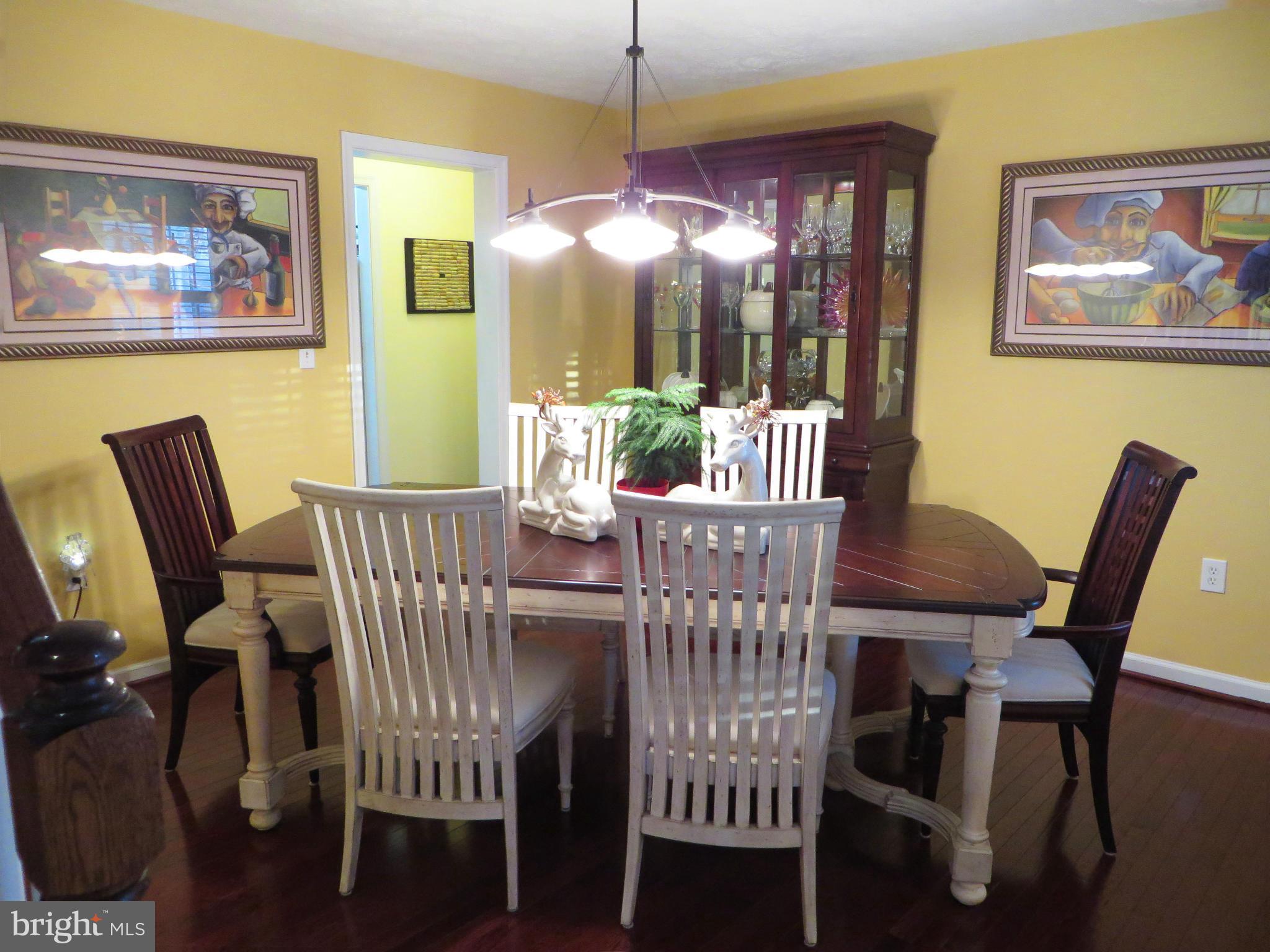 275 Hilltop Road Lusby, MD 20657 - Photo 6 of 30 Dining room with hardwood flooring