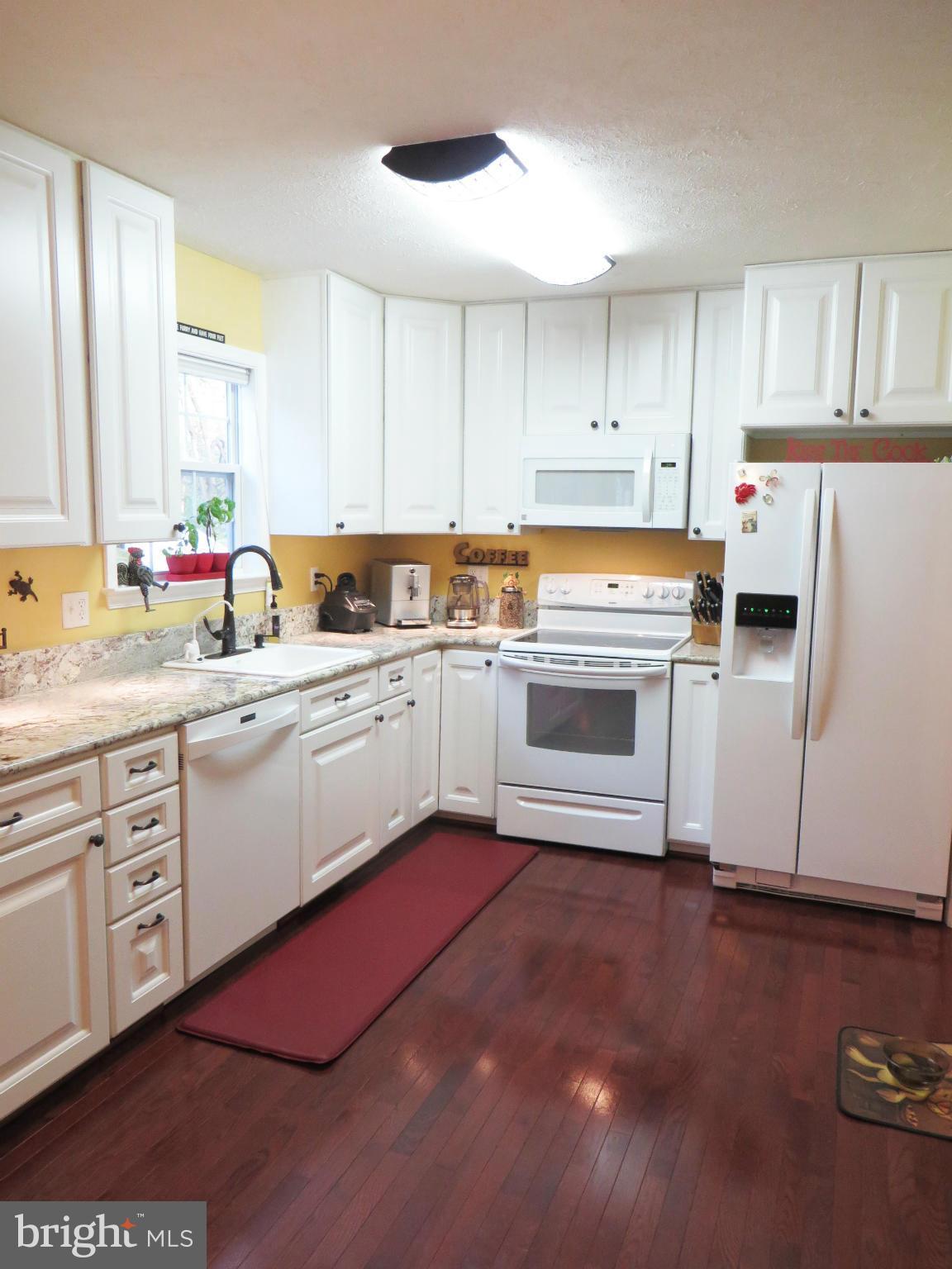 275 Hilltop Road Lusby, MD 20657 - Photo 10 of 30 Updated fridge, dishwasher, microwave