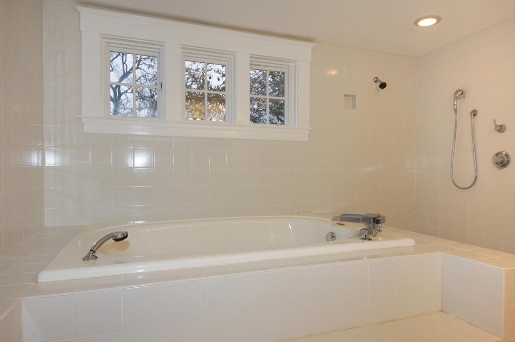 36 Lawton Road Needham, MA 02492 - Photo 12 of 30