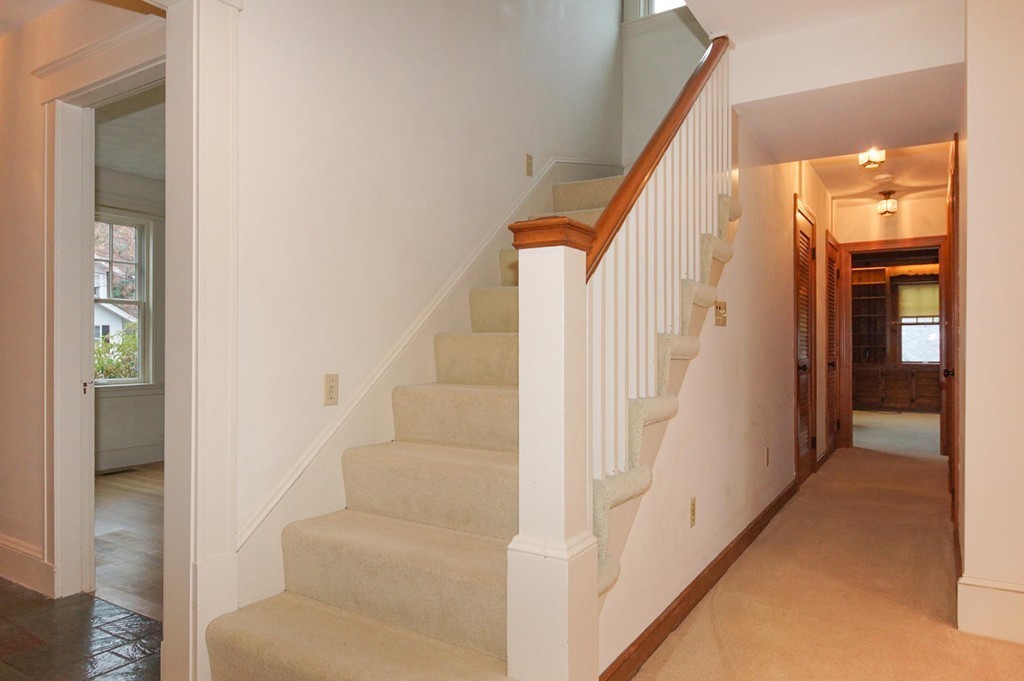 36 Lawton Road Needham, MA 02492 - Photo 16 of 30