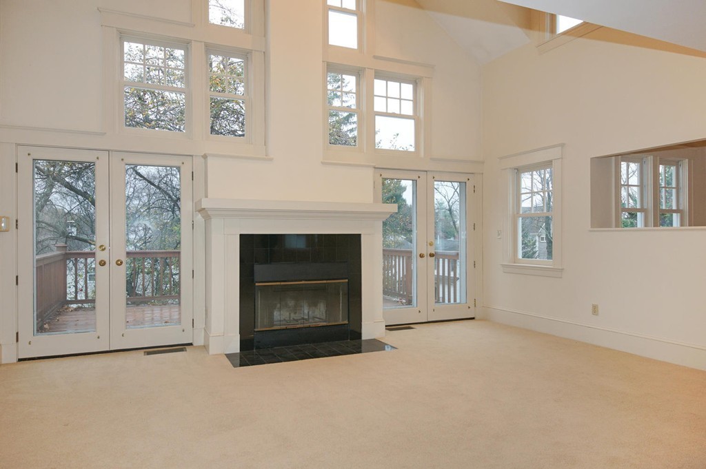 36 Lawton Road Needham, MA 02492 - Photo 4 of 30