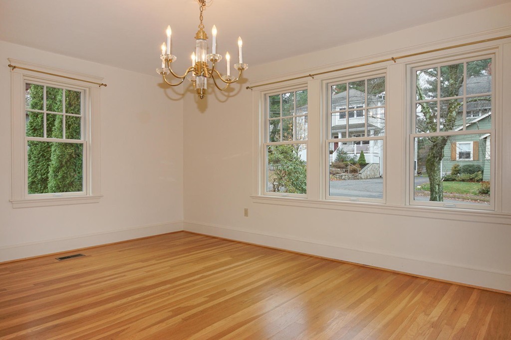 36 Lawton Road Needham, MA 02492 - Photo 6 of 30