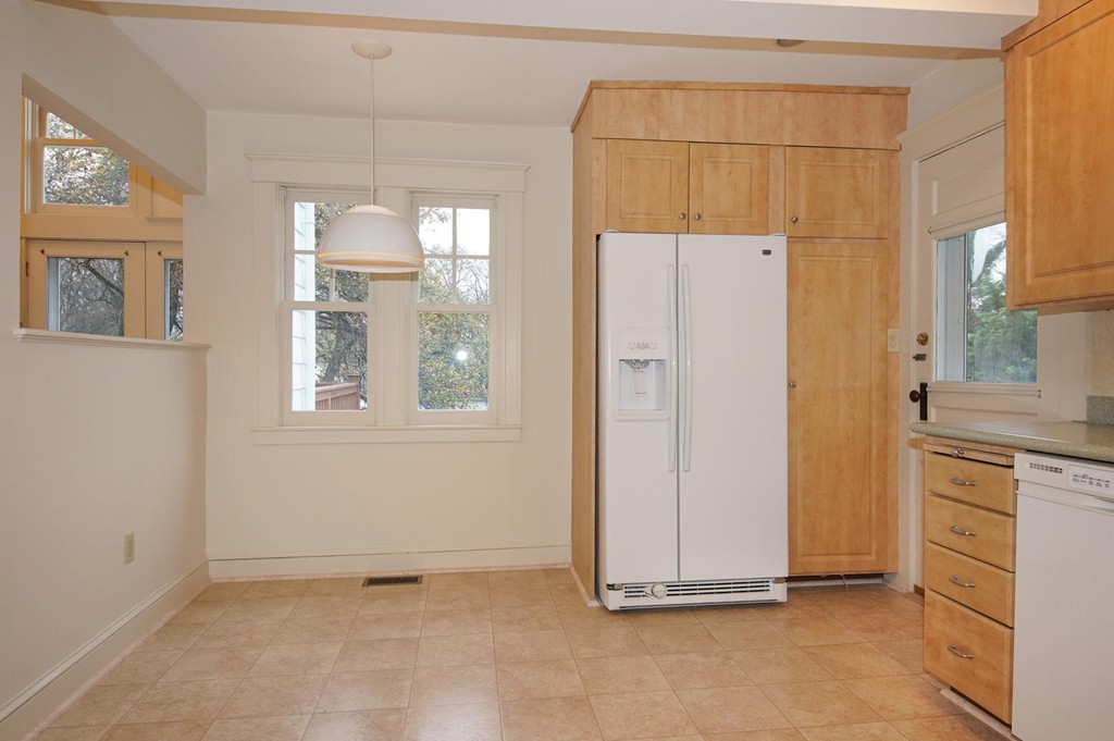 36 Lawton Road Needham, MA 02492 - Photo 9 of 30