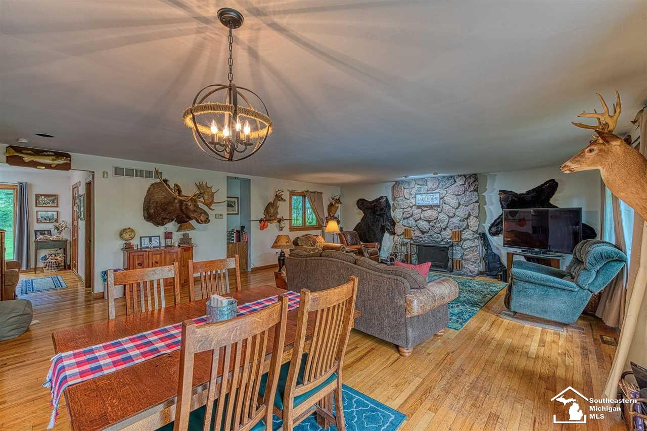 300 Island Lake Road Chelsea, MI 48118 - Photo 6 of 64 Dining Area