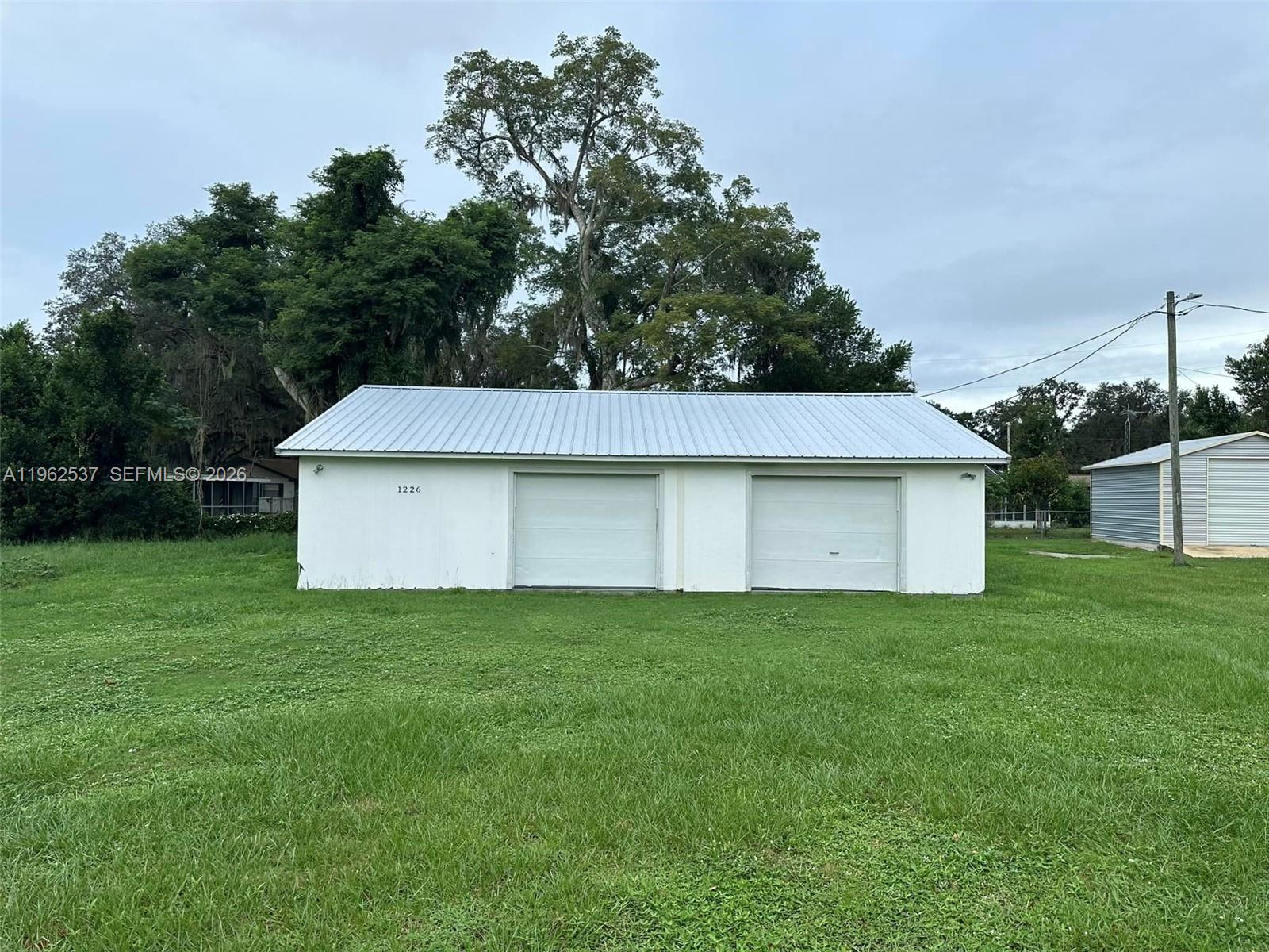 1226 Hitakee Avenue Sebring, FL 33870 - Photo 2 of 8