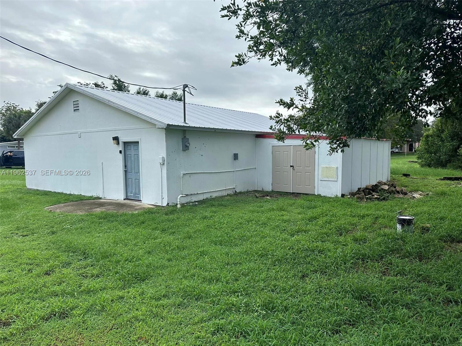 1226 Hitakee Avenue Sebring, FL 33870 - Photo 4 of 8