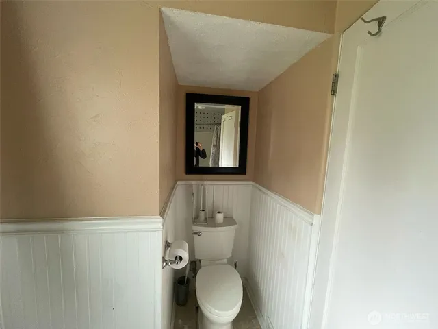 $379,900 | 845 North Devon Avenue, East Wenatchee, WA 98802