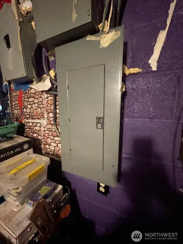 $379,900 | 845 North Devon Avenue, East Wenatchee, WA 98802