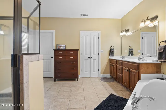 $394,900 | 2845 Ainsworth Lane, Southaven, MS 38672