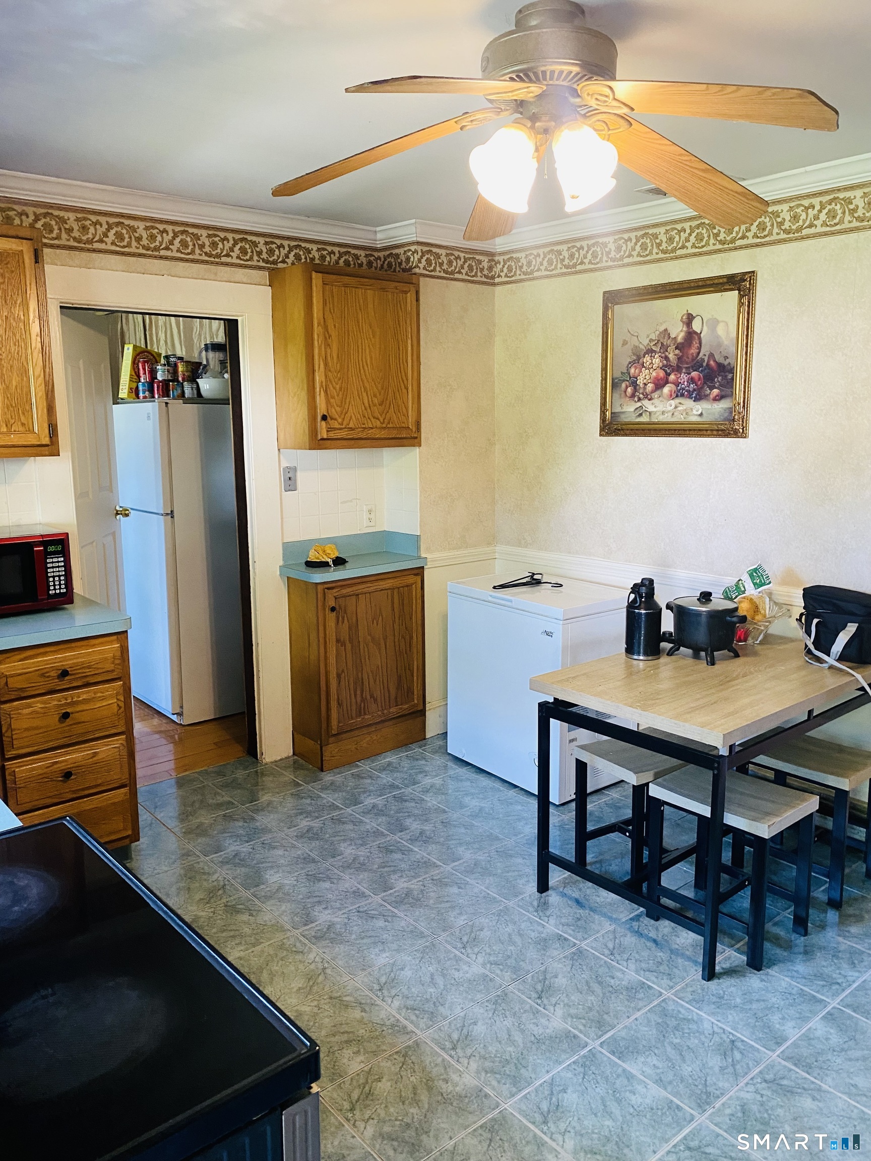 152 Delaware Avenue Waterbury, CT 06708 - Photo 11 of 40