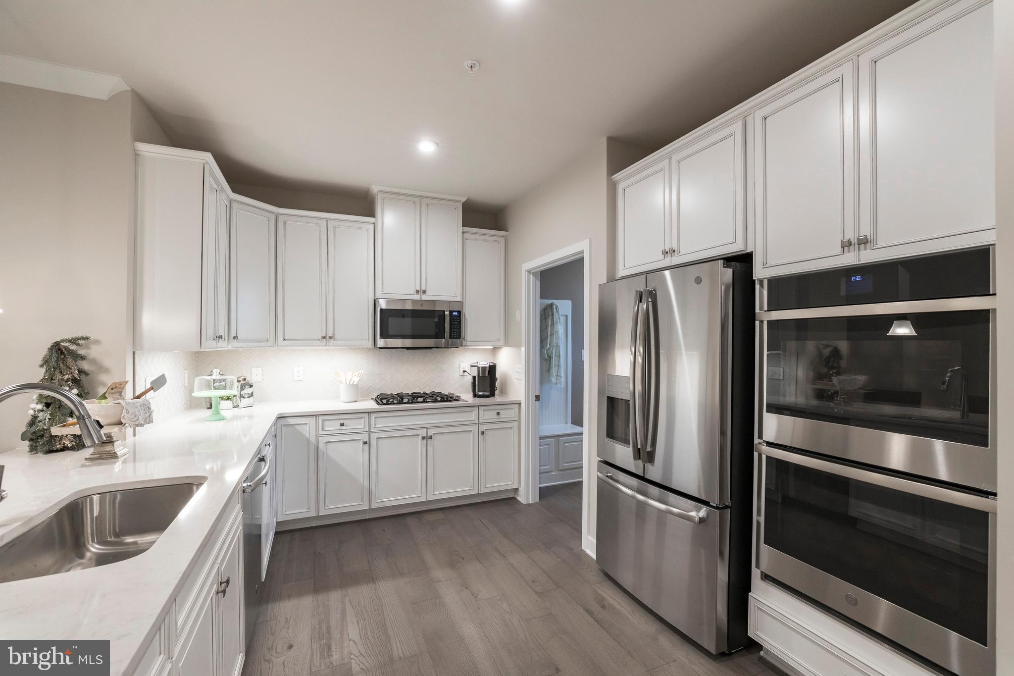 701 Cascade Way Kennett Square, PA 19348 - Photo 4 of 35