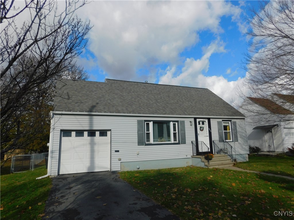 517 Coolidge Road Utica, NY 13502 - Photo 1 of 33