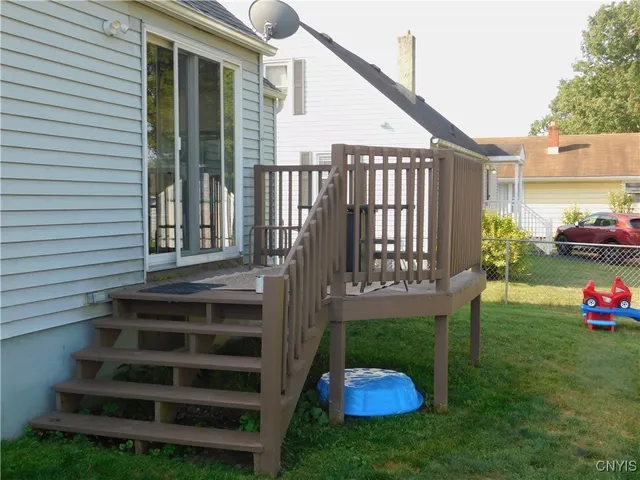 $199,900 | 517 Coolidge Road, Utica, NY 13502