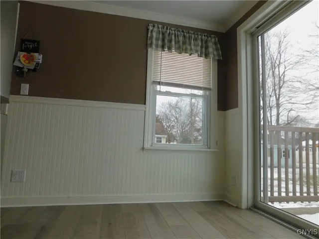 $194,900 | 517 Coolidge Road, Utica, NY 13502