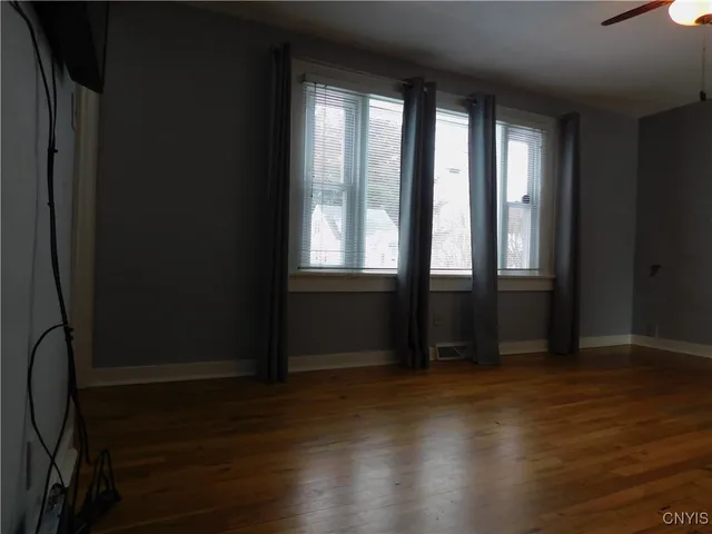 $194,900 | 517 Coolidge Road, Utica, NY 13502