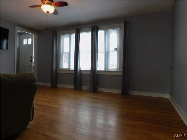 $194,900 | 517 Coolidge Road, Utica, NY 13502