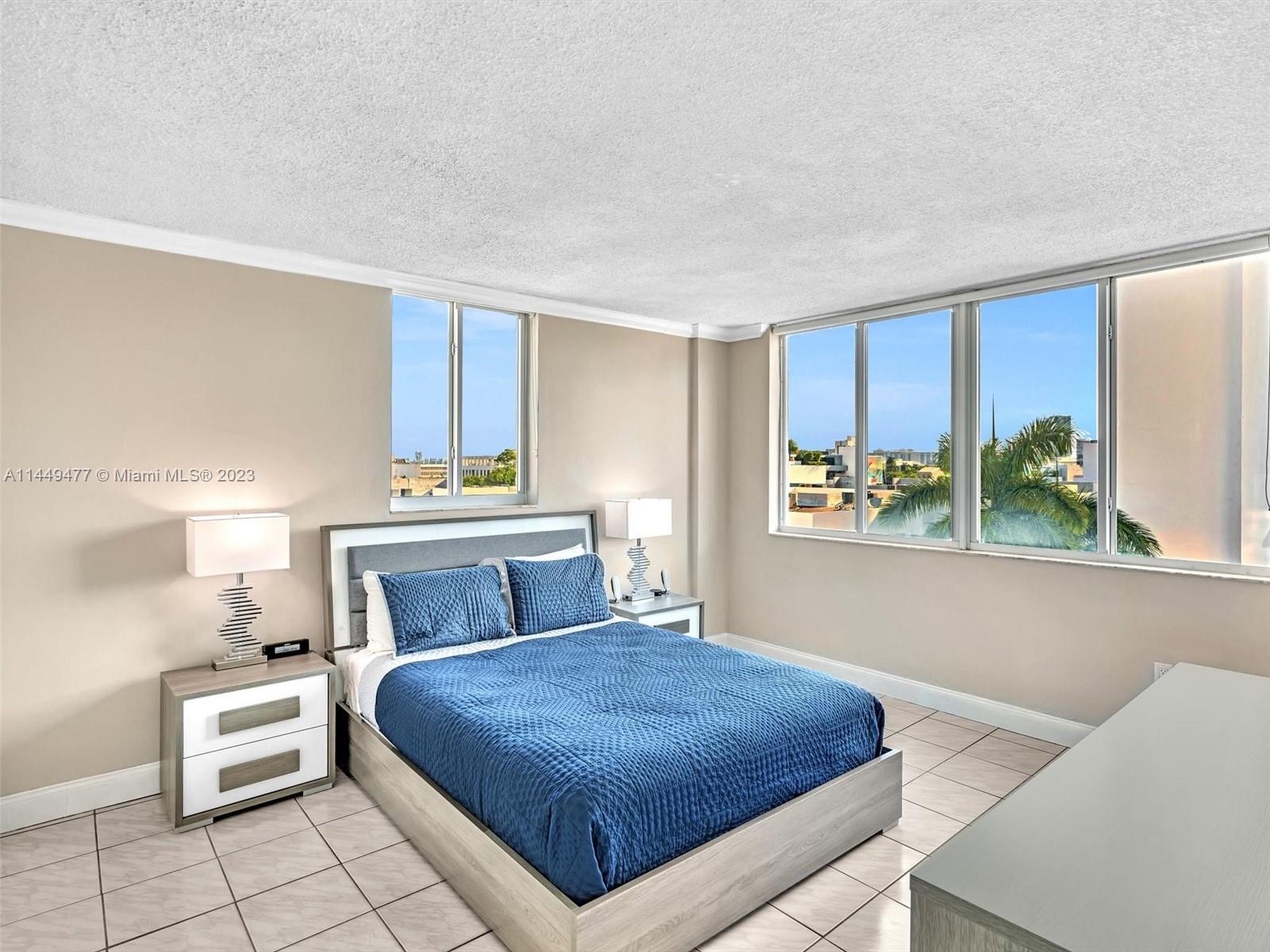 1345 Lincoln Road, Unit 706 Miami Beach, FL 33139 - Photo 5 of 36 Gallery Image 5