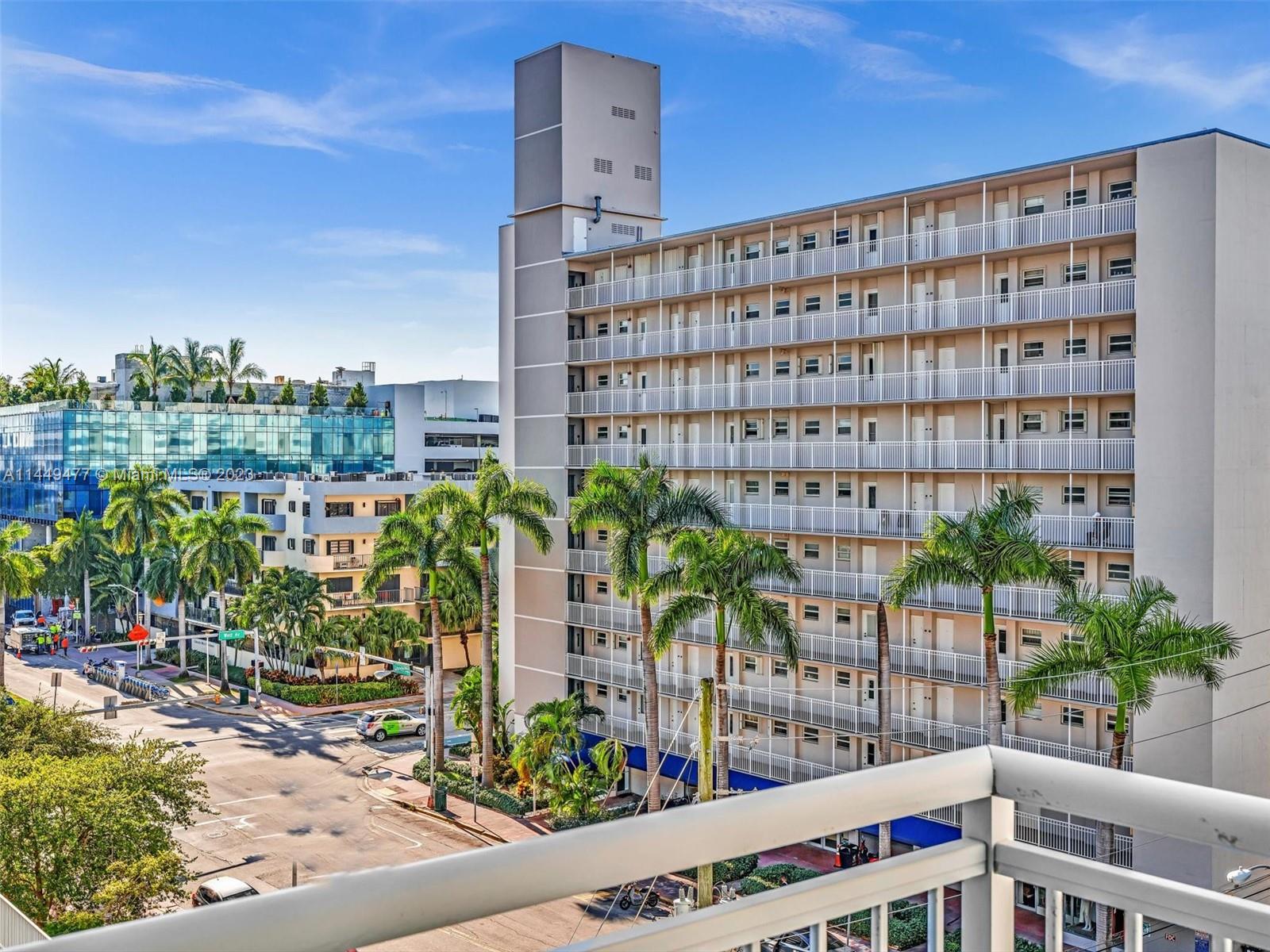 1345 Lincoln Road, Unit 706 Miami Beach, FL 33139 - Photo 7 of 36 Gallery Image 7