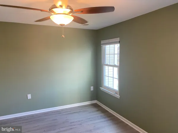 $2,800 | 2940 Yarling Court, Falls Church, VA 22042