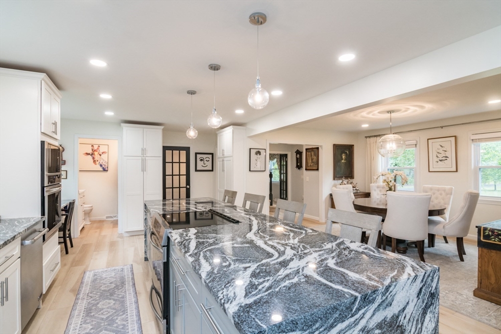 49 Quinnehtuk Road Longmeadow, MA 01106 - Photo 15 of 42