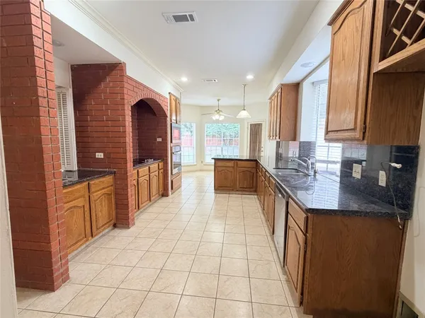 $2,575 | 3306 Vista Lake Drive, Sugar Land, TX 77478