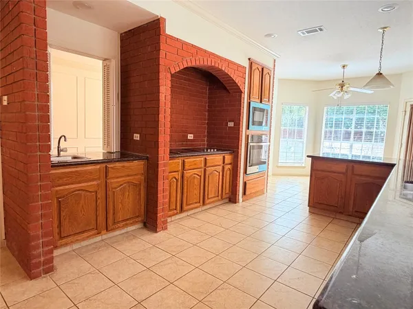 $2,575 | 3306 Vista Lake Drive, Sugar Land, TX 77478