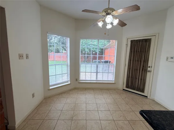 $2,575 | 3306 Vista Lake Drive, Sugar Land, TX 77478
