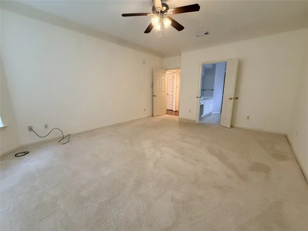 $2,575 | 3306 Vista Lake Drive, Sugar Land, TX 77478