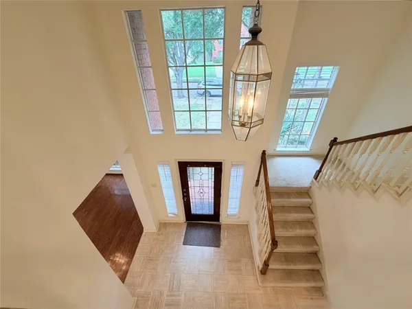 $2,575 | 3306 Vista Lake Drive, Sugar Land, TX 77478