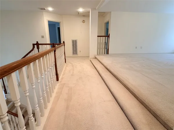 $2,575 | 3306 Vista Lake Drive, Sugar Land, TX 77478