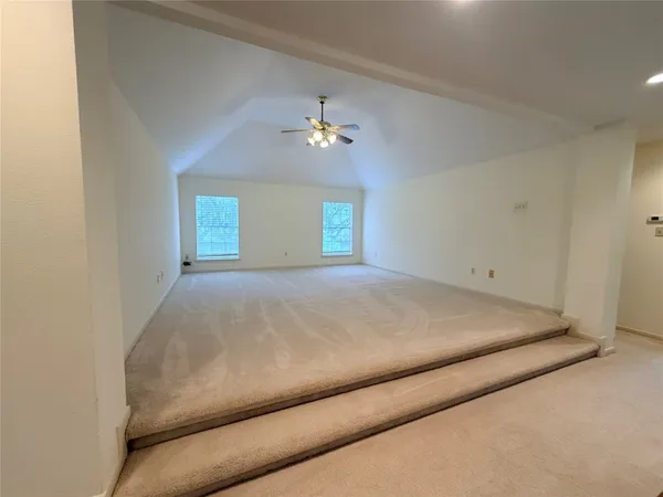 $2,575 | 3306 Vista Lake Drive, Sugar Land, TX 77478