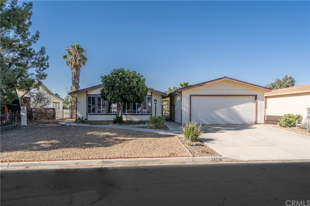 24790 Cornstalk Road Wildomar, CA 92595 - Photo 1 of 1 Gallery Image 1