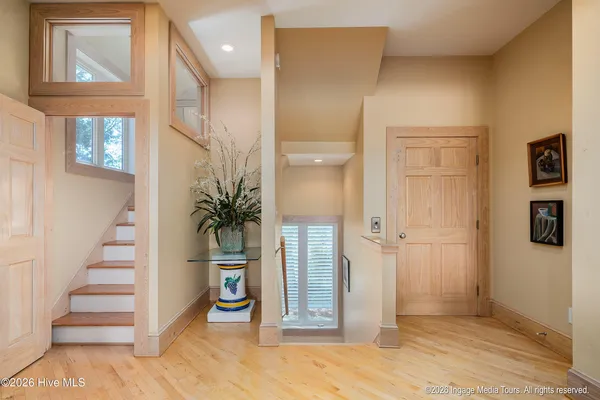 $1,390,000 | 423 Handy's Point Lane, Bath, NC 27808