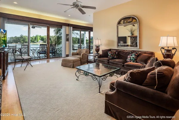 $1,390,000 | 423 Handy's Point Lane, Bath, NC 27808