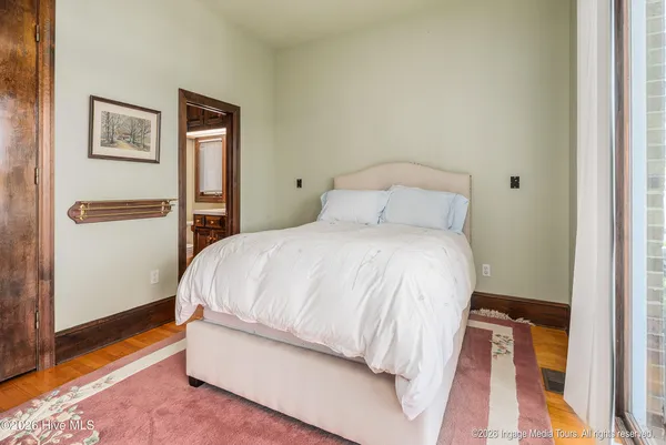 $1,390,000 | 423 Handy's Point Lane, Bath, NC 27808