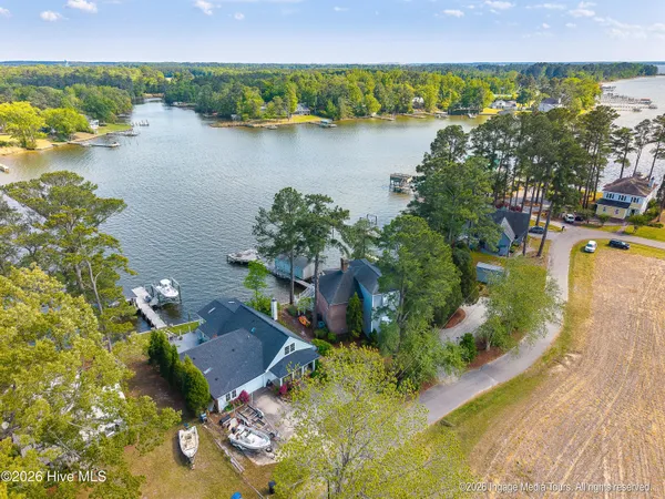 $1,390,000 | 423 Handy's Point Lane, Bath, NC 27808