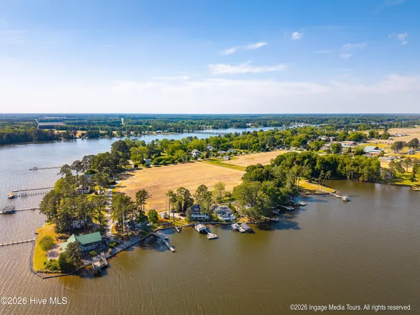 $1,390,000 | 423 Handy's Point Lane, Bath, NC 27808