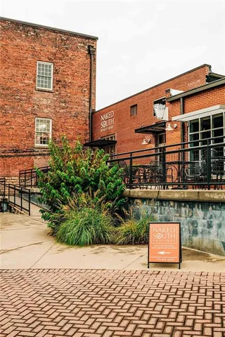 $632,479 | 369 Scarlet Rose Way, Hoschton, GA 30548