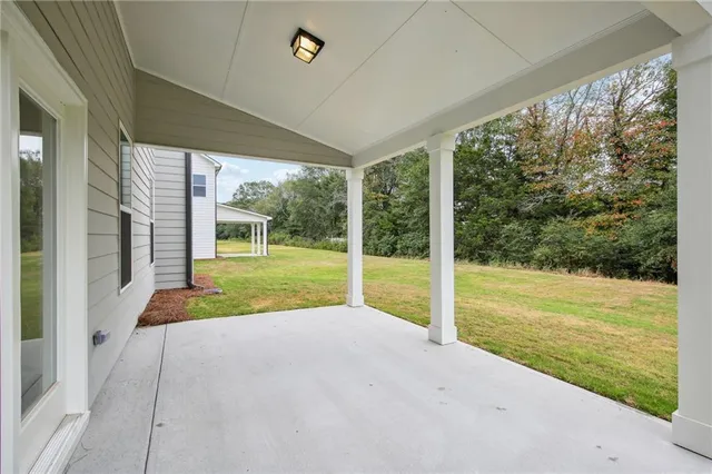 $632,479 | 369 Scarlet Rose Way, Hoschton, GA 30548