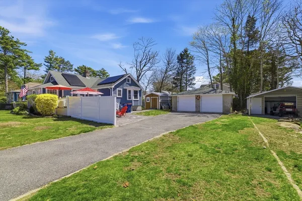 $625,000 | 6 Birch Street, Wareham, MA 02571