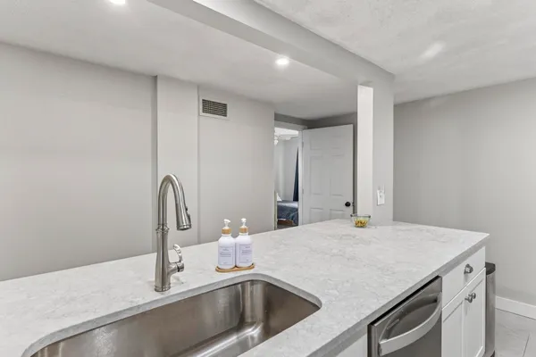 $799,900 | 31 East Grand Avenue, Unit 24, Old Orchard Beach, ME 04064