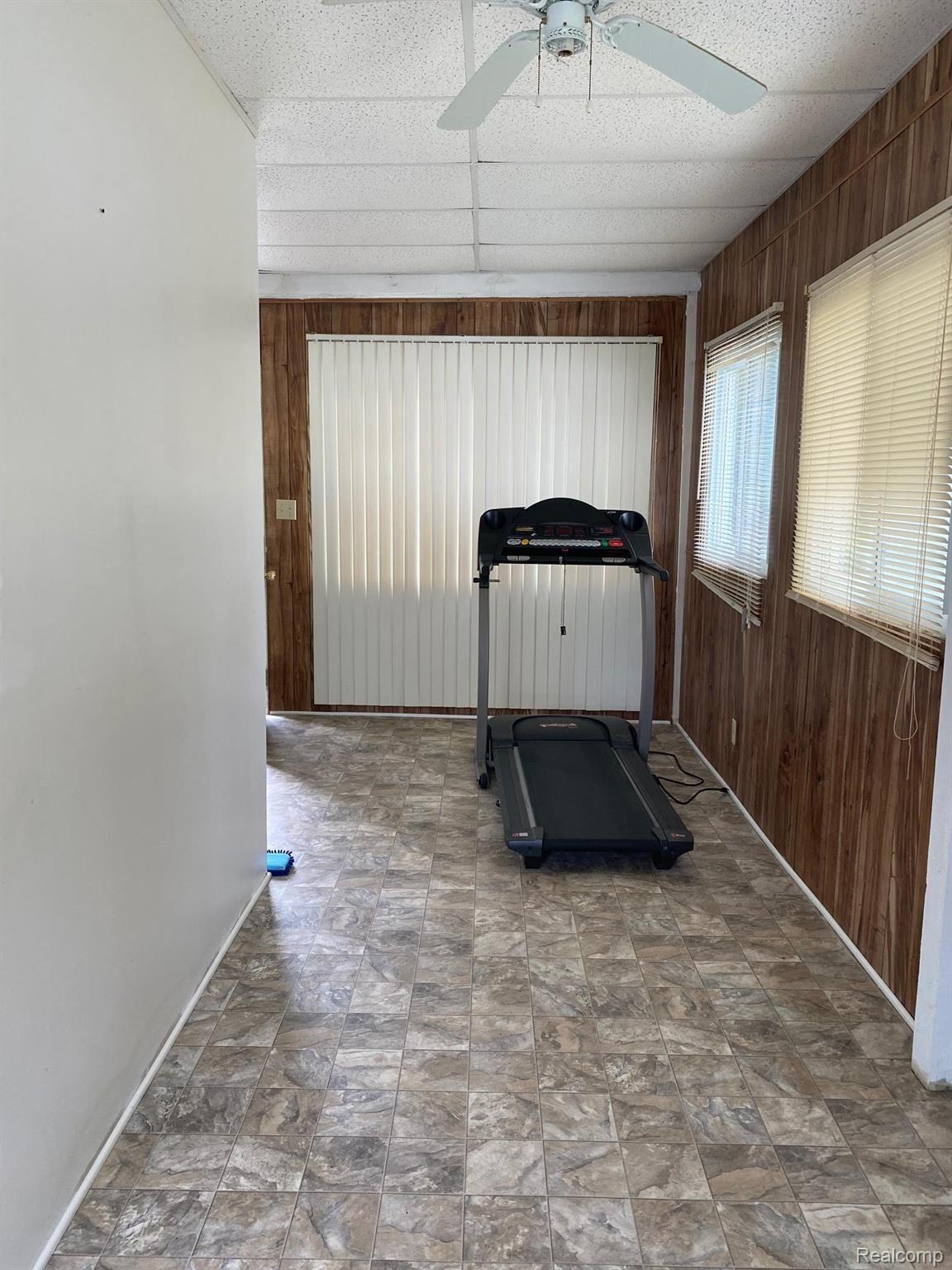 4676 Angling Road Silverwood, MI 48760 - Photo 9 of 10 Entry.jpg