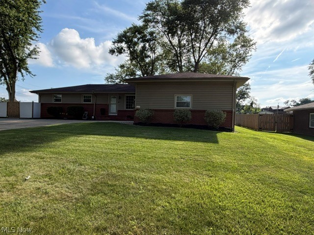 4609 Bond Warren, OH 44483 - Photo 47 of 49