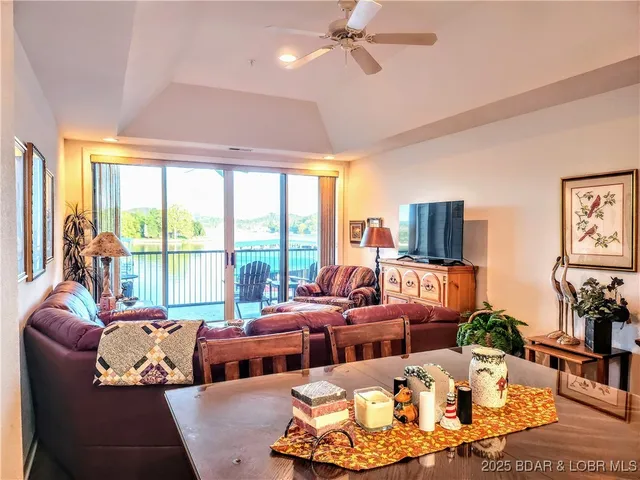 $339,000 | 201 Marina Residence Drive, Unit 1D, Camdenton, MO 65020