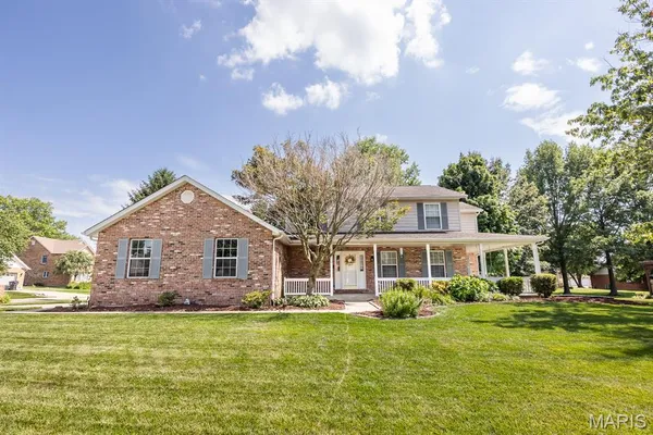 $418,000 | 310 Meadowlark Lane, Belleville, IL 62220