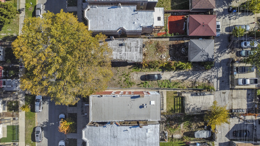 3041 West Flournoy Street Chicago, IL 60612 - Photo 6 of 6 an aerial view of residential houses